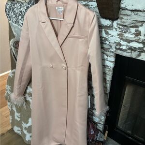 Elegant Pink Double-Breasted Coat with Feather Cuffs